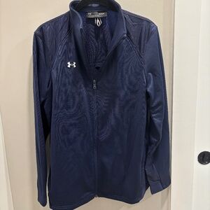 NWT Women’s Medium Under Armor Loose/coupe lâche/suelto in navy blue